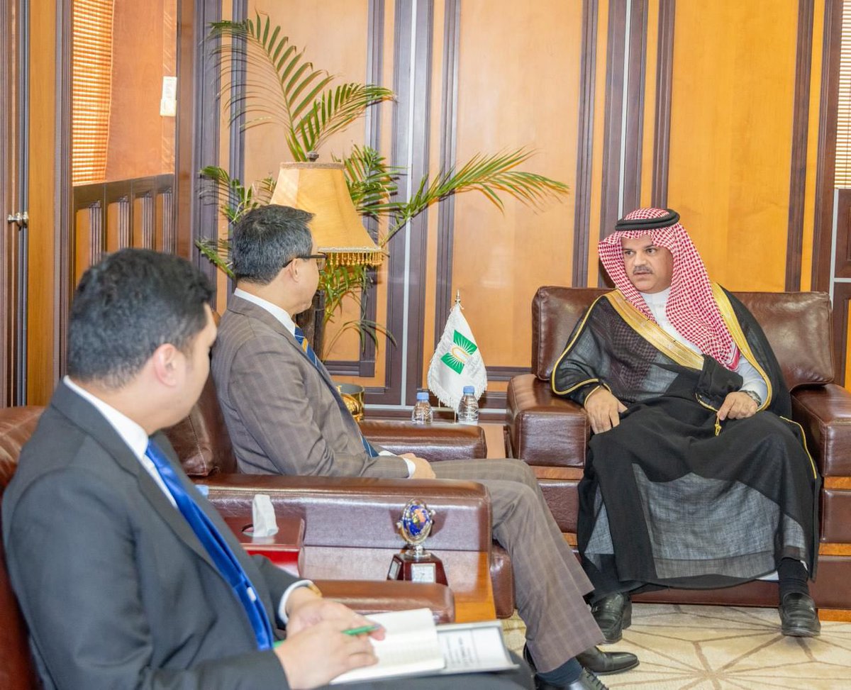 جامعة تبوك tweet media