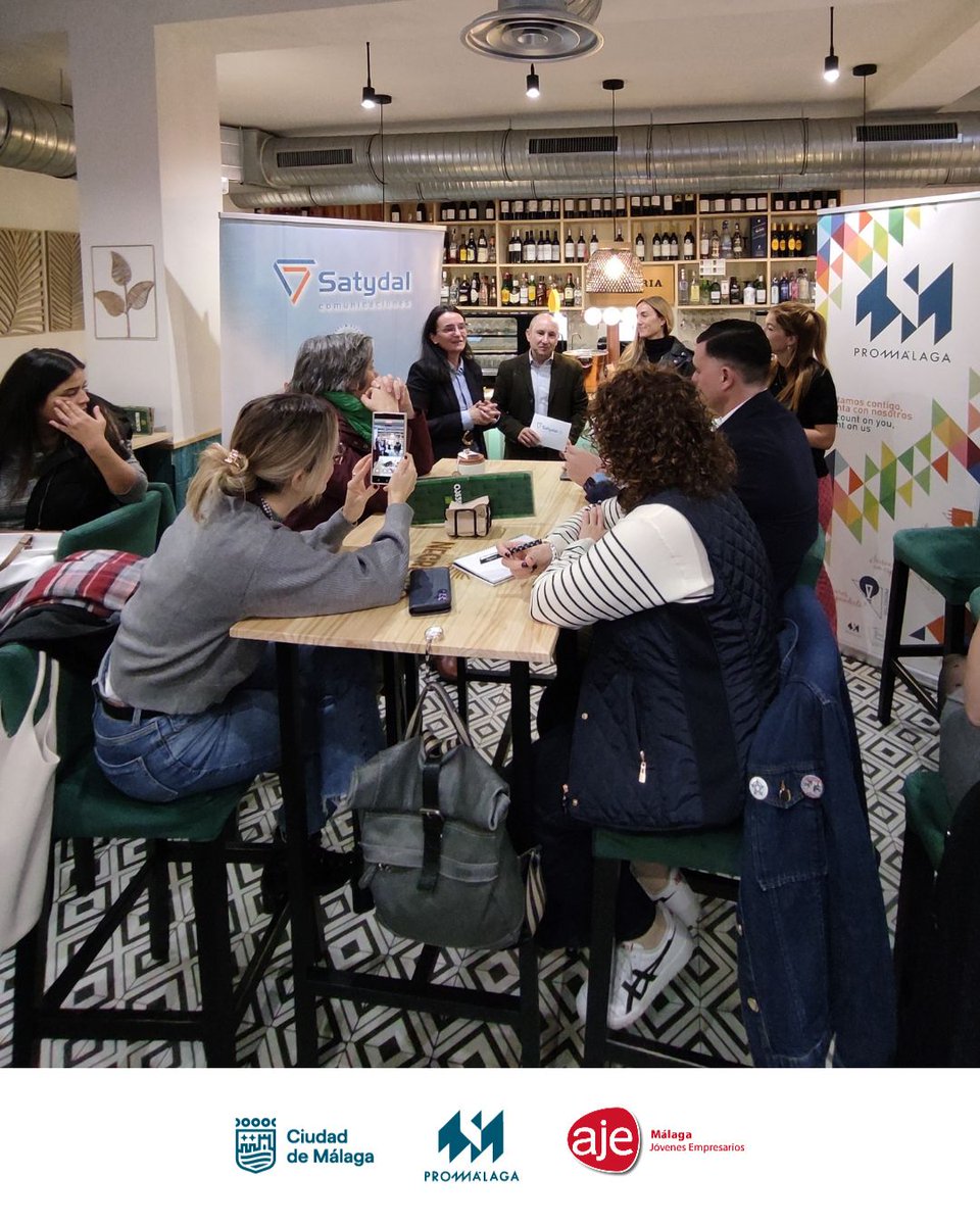 promalaga's tweet image. El ecosistema #emprendedor malagueño reunido en nuestro 'First Date' empresarial. Esta mañana hemos celebrado un nuevo encuentro de #networking junto a @ajemalaga en el marco de nuestra programación de actividades con la Red Municipal de #Incubadoras.

#Promálaga