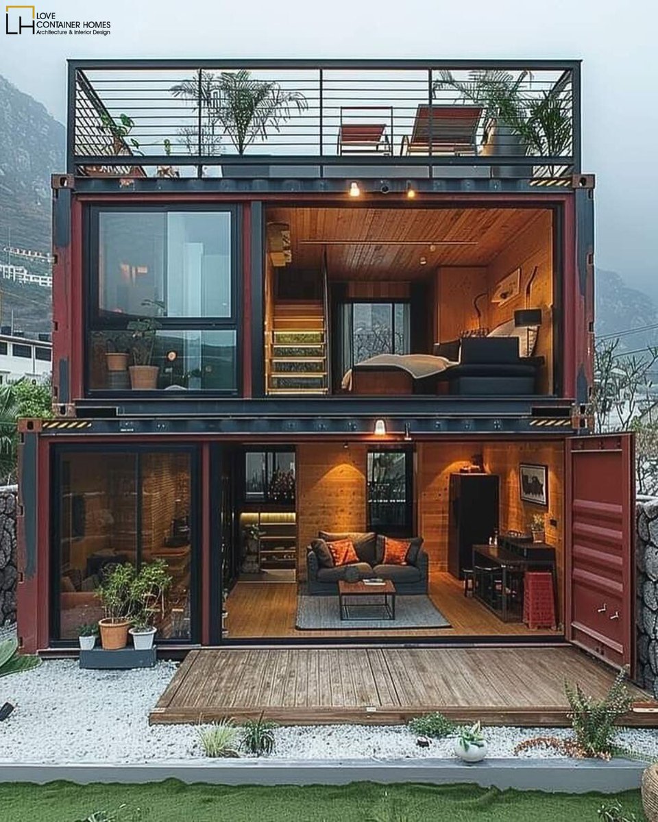 LCH_studios's tweet image. Would you live in a house built out of shipping containers? Rate this one on a scale of 0-10.  Visit us at lovecontainerhomes.com for container house plans and designs.
#architecture #shippingcontainer #containerhome #containerhouse #house #prefab