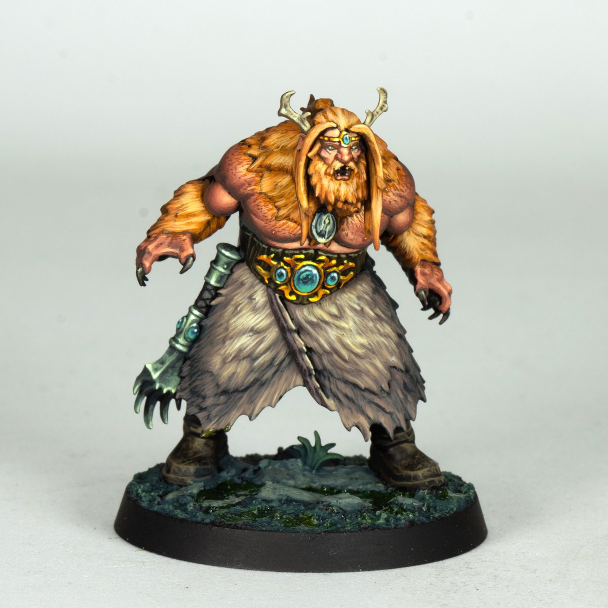 On the Warhammer Community website, you can already see my version of Drasher Vorn from the upcoming Darkwater game. Here's a pic for those who missed the article 🥰
Huge thanks to @warhammerofficial for sending it to me!

#WarhammerQuest #WarhammerCommunity  #AdWIP