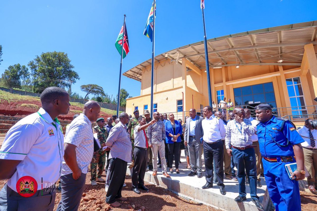 ray_omollo's tweet image. Held an inspection visit of the Suam One Stop Border Point project at the Kenya–Uganda border, ahead of its official commissioning by H.E. President @WilliamsRuto, the current Chairperson of the East African Community (EAC).

The development of One Stop Border Posts, supported by…