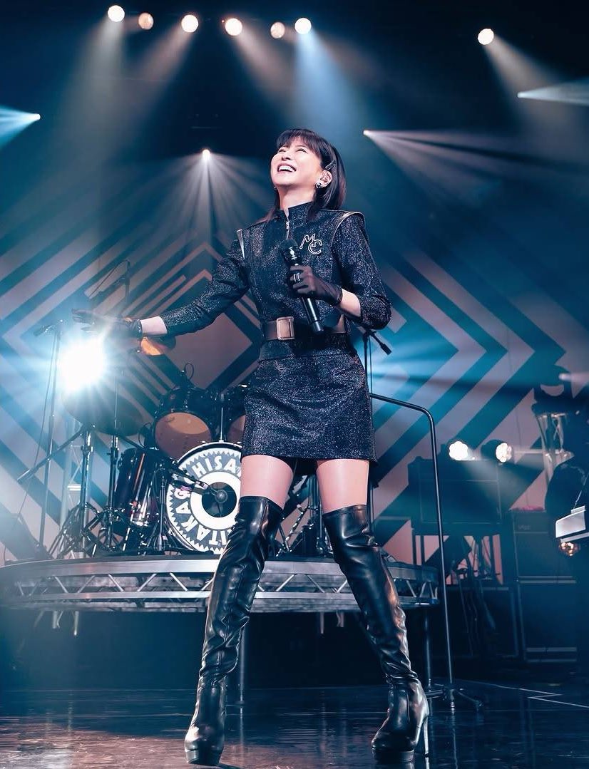 like_pulp's tweet image. 森高千里「私がオバさんになっても」
私「ならねーじゃん」