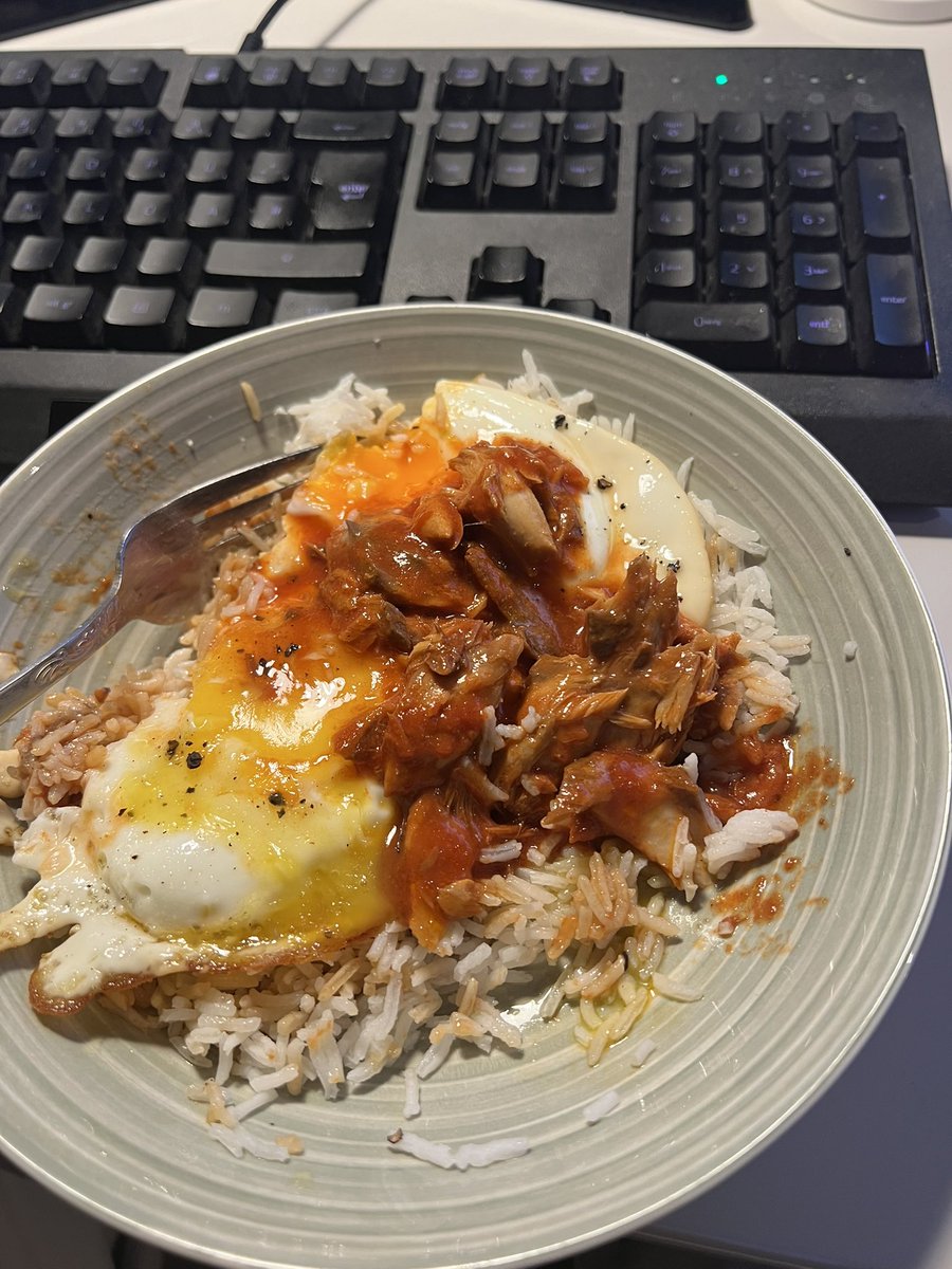 saša🇲🇰brazil tweet media