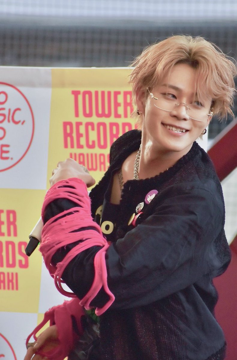 asuka2go19's tweet image. 📸💙

MADKID  
〝Mad Pulse〟リリースイベント　
11/23 川崎ブレイブサンダースコート

YUKIくん（@YUKI_MDKD ）

#MADKID  #MADKID_MadPulse