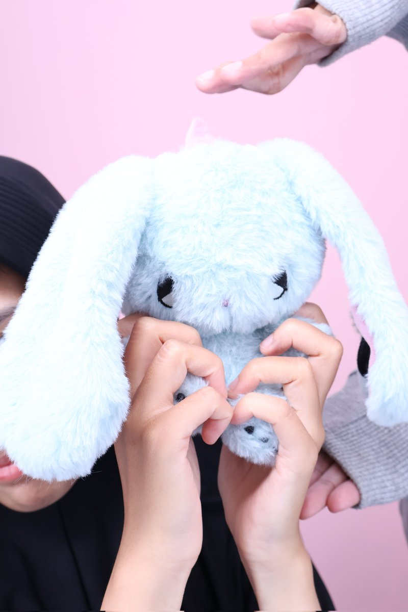 guitarzviIIain's tweet image. my poor child

#Into_The_bRealm #b_ClassFlicks 
#b_Class #HallwayToHeroes @IntoThebRealm