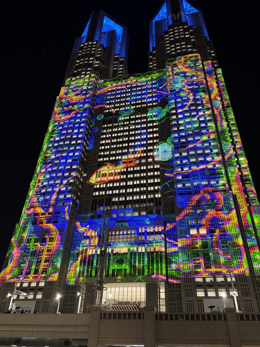 n4t2f's tweet image. プロジェクションマッピングはこんな感じ😊