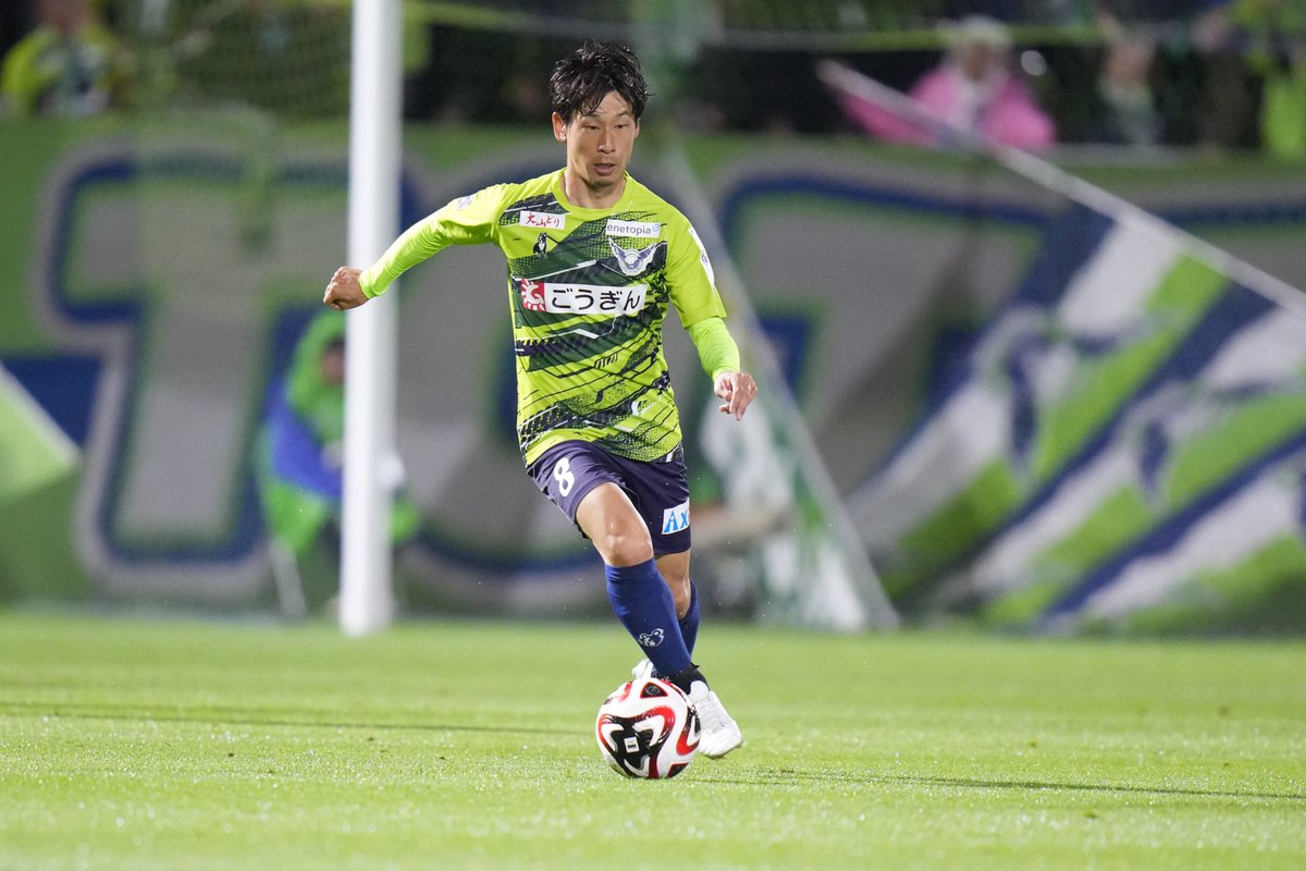 gainareofficial's tweet image. 【トップチーム】
この度、#田中恵太 選手につきまして契約満了に伴い、来シーズンの契約を更新しないこととなりましたので、お知らせいたします。 
 
3年間共に戦ってくれてありがとう。

💬田中選手コメント
tinyurl.com/5aptjwd8

#ガイナーレ鳥取