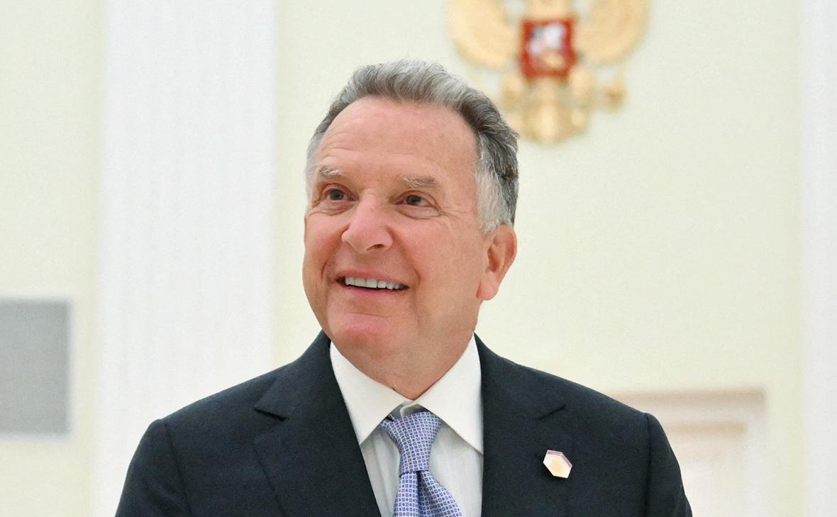 U.S. lawmakers are calling for Steve Witkoff to be removed from Ukraine war negotiations

The demand follows Bloomberg’s publication of transcripts of his conversations with Russian representative Yuri Ushakov.

Republican congressman Don Bacon said Witkoff is “completely on