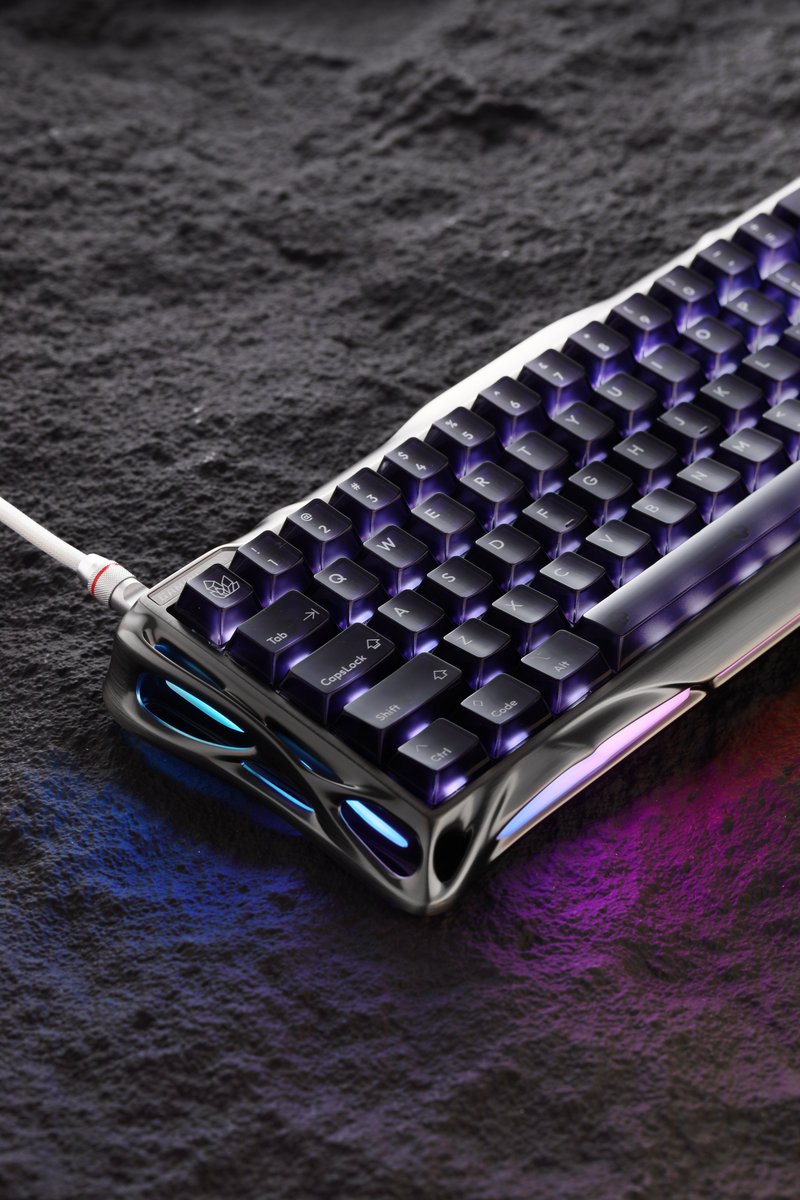 lelelab_sh's tweet image. 来月発売予定の宝石シリーズキーキャップの予告！
Lele Gems-アメジスト
#lelelab
#keycaps
#keyboard
#desksetup