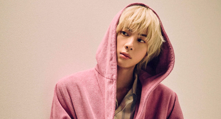 AboutMusicYT's tweet image. Happy 33rd to the worldwide handsome Jin of BTS!