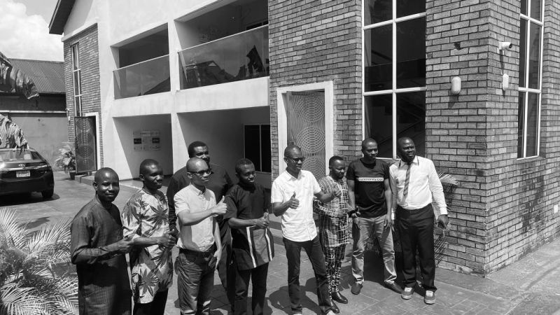 PyaleWorkhub's tweet image. So here’s the goal for next month:
💡 Keep showing up
💡 Keep inviting people in
💡 Keep building strong connections

Consistency is how great communities grow and Pyale is no exception.

Thank you for the referrals!

#pyaleworkhub #coworkingoffices #servicedoffices #workspaces