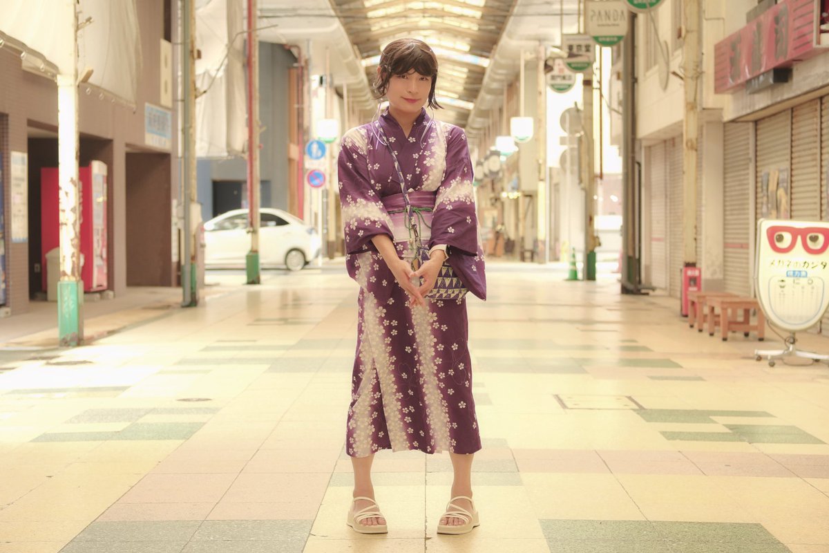 ベイマックス♡（感謝）/4 いろんなアイテムで顔を隠したベイマックスの「Hide＆Seek（かくれんぼ