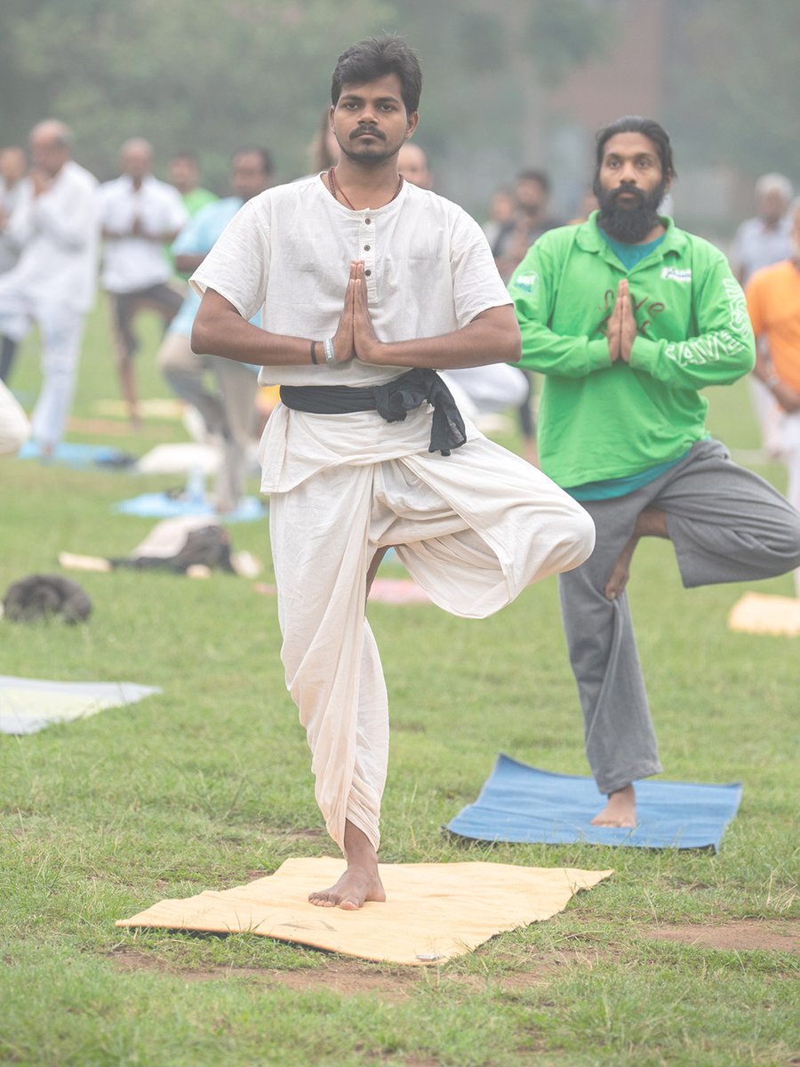 ishafoundation's tweet image. #Throwback to last year&apos;s Margazhi Sadhana at Isha Yoga Center. Will you be part of this year&apos;s Margazhi Sadhana?

To know more: isha.co/margazhi