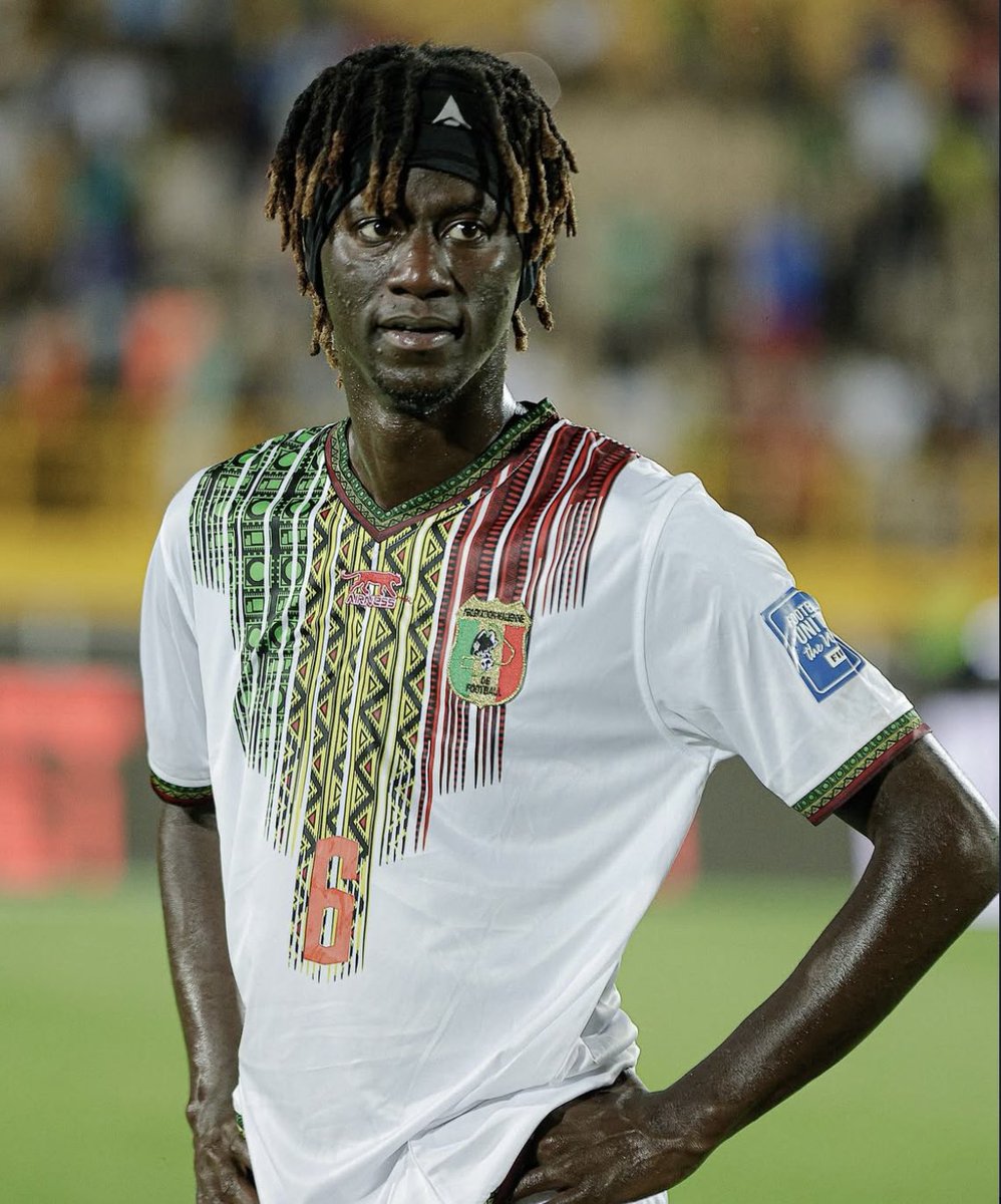 BenBocsak's tweet image. 🇲🇱 Gaoussou Diakité has everything to be a superstar. 

One of the most hybrid forwards in European football right now. 

Averaged 0.68 goal contributions per 90 for Liefering last season. 

Now he’s averaging 0.65 goal contributions for Lausanne Sports. 

He’s very fast so he…