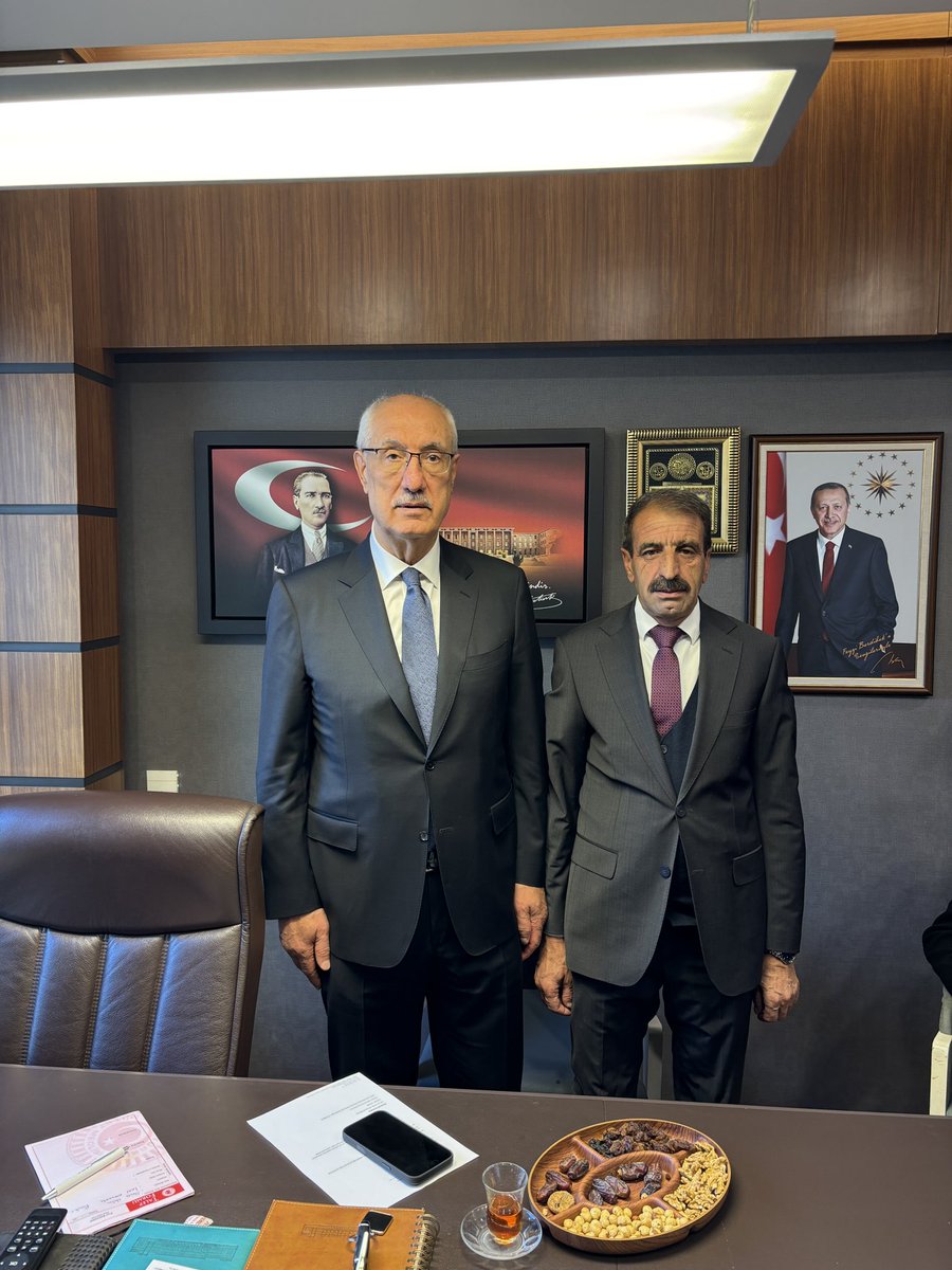 📍TBMM

Bingöl Solhan İl Genel Meclis Üyemiz Kazım USLU kardeşime nazik ziyareti için teşekkür eder, çalışmalarında başarılar dilerim.