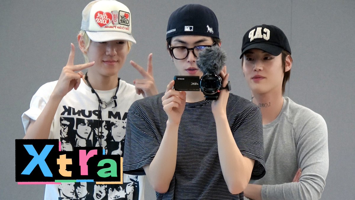 XngHan_official's tweet image. 오랜만에 만난 소울이들과 선물 교환식 &amp;amp; MBTI 검사 | Xtra

youtu.be/9hJCFqI6QIA

#XngHan_Xoul #XngHan
#HeavenlyBlue #WasteNoTime
#Xtra