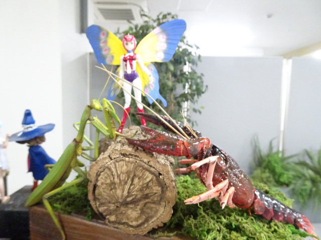 ブログ更新しました。

2025未完成チーム展示会レポート・・・その⑤キャラテーマ外作品  sundaymodeling.blog.fc2.com/blog-entry-156…