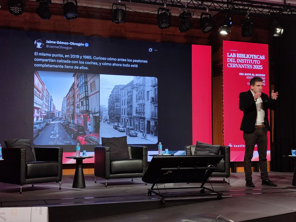 MARTAGR82's tweet image. Disfrutando de la ponencia inspiradora de @JaimeObregon en los #labbs de las #bibliotecas @InstCervantes 
#laboratoriosbibliotecarios #datos #sostenibilidad @Bibliotecas_IC