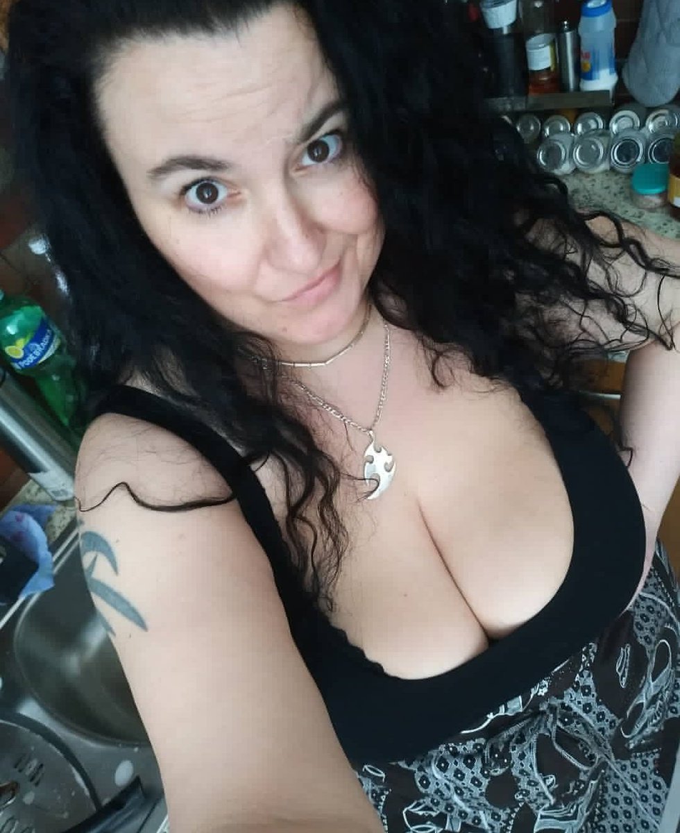 Domaltıp iyi saplayan beyler takip etsin Rt yapsın canlarım