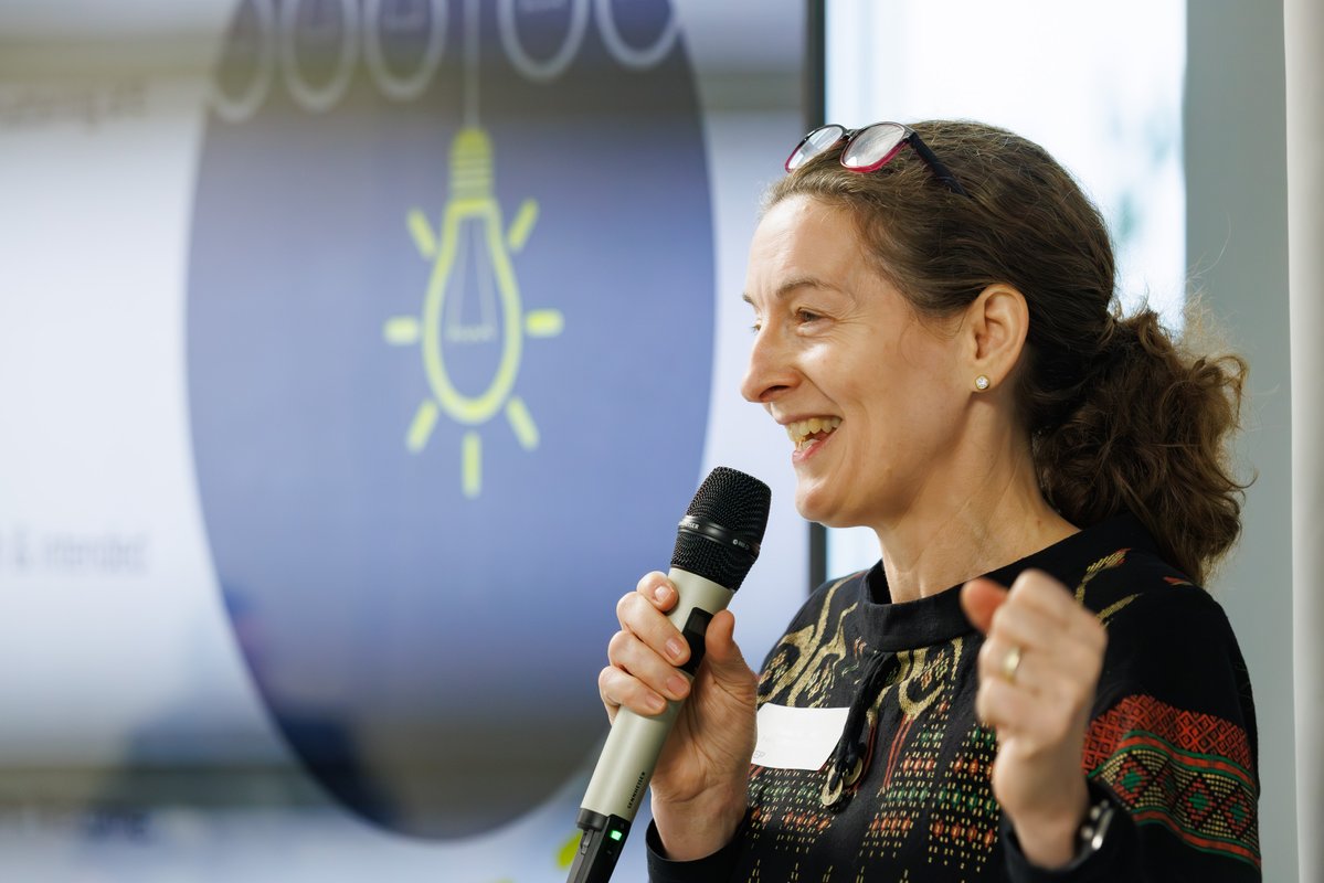 ColDevNet's tweet image. Stepping up to the next level

A year on from our 1st STEP Discovery Day with @QAAtweets, the programme is gathering pace. 

Last week’s event brought students &amp;amp; colleagues together to drive forward work on Supporting Diverse Learner Journeys.

Read news 👉bit.ly/4oX4ruN