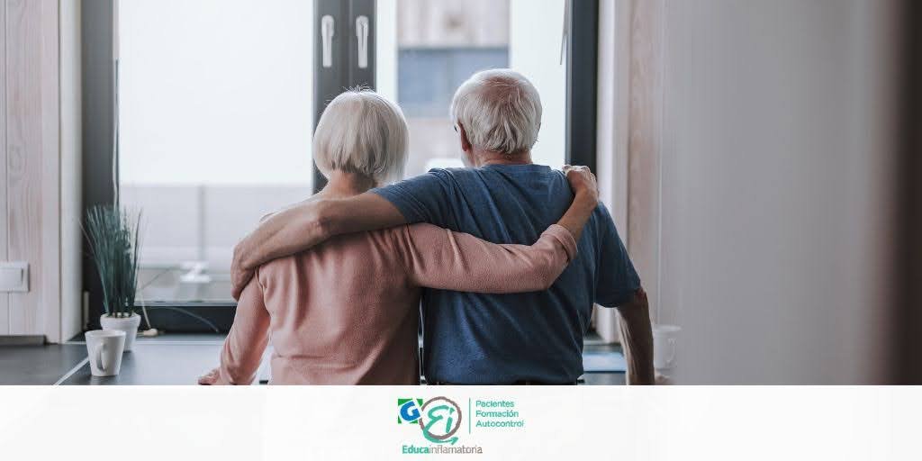 📊 En personas mayores, la #colitis ulcerosa es más frecuente que la enfermedad de Crohn.

Los estudios realizados en nuestro entorno muestran además que, mientras #Crohn afecta por igual a hombres y mujeres, la CU es aproximadamente el doble de frecuente en mujeres.