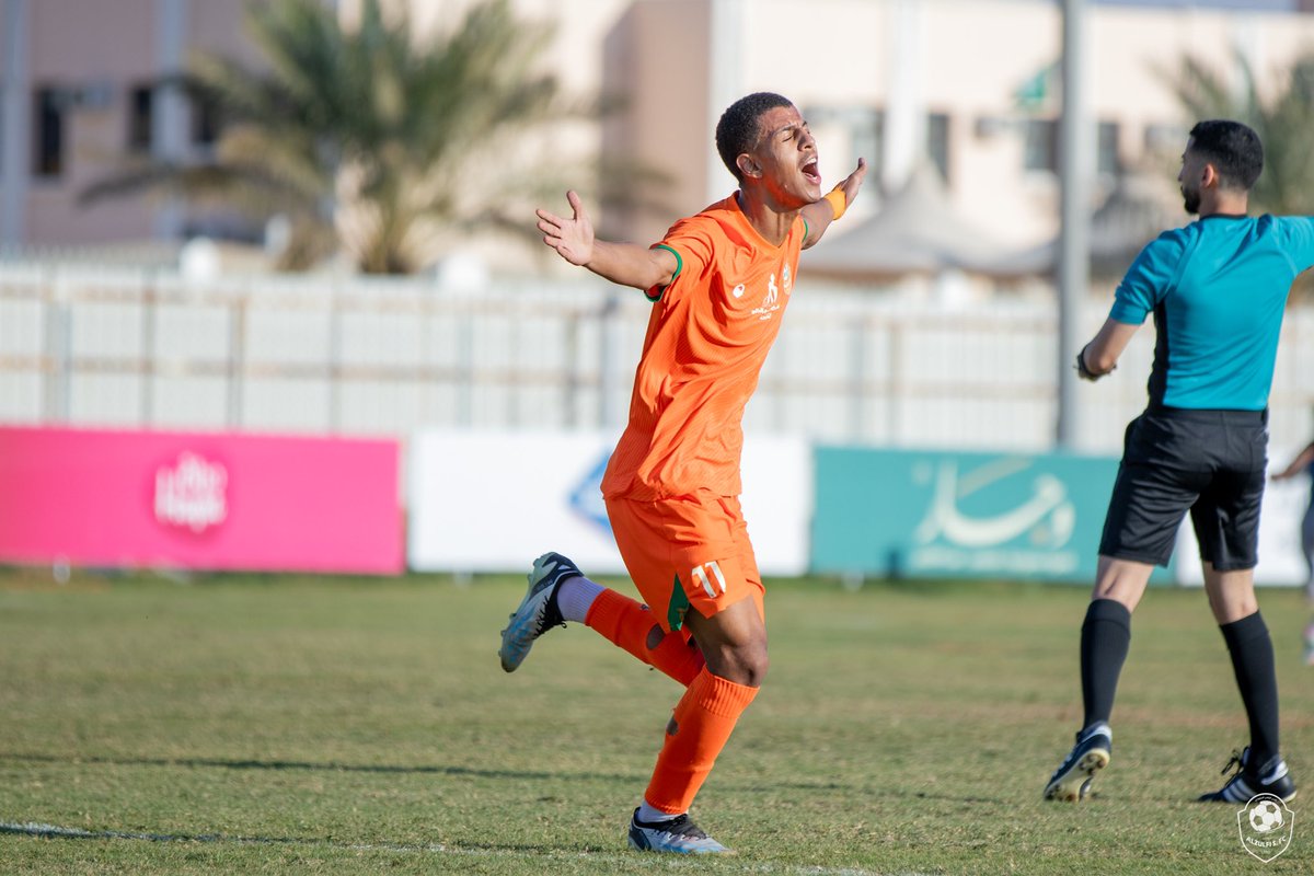 Emad Alatyq tweet media