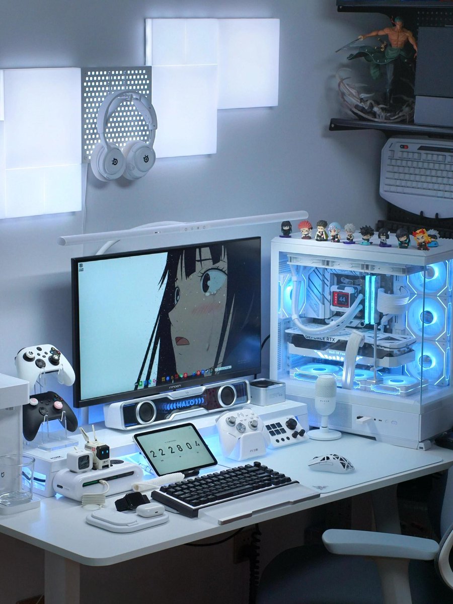 NvsionGear's tweet image. Cloud Blue💭

#desksetup #pcsetup #gamingsetup