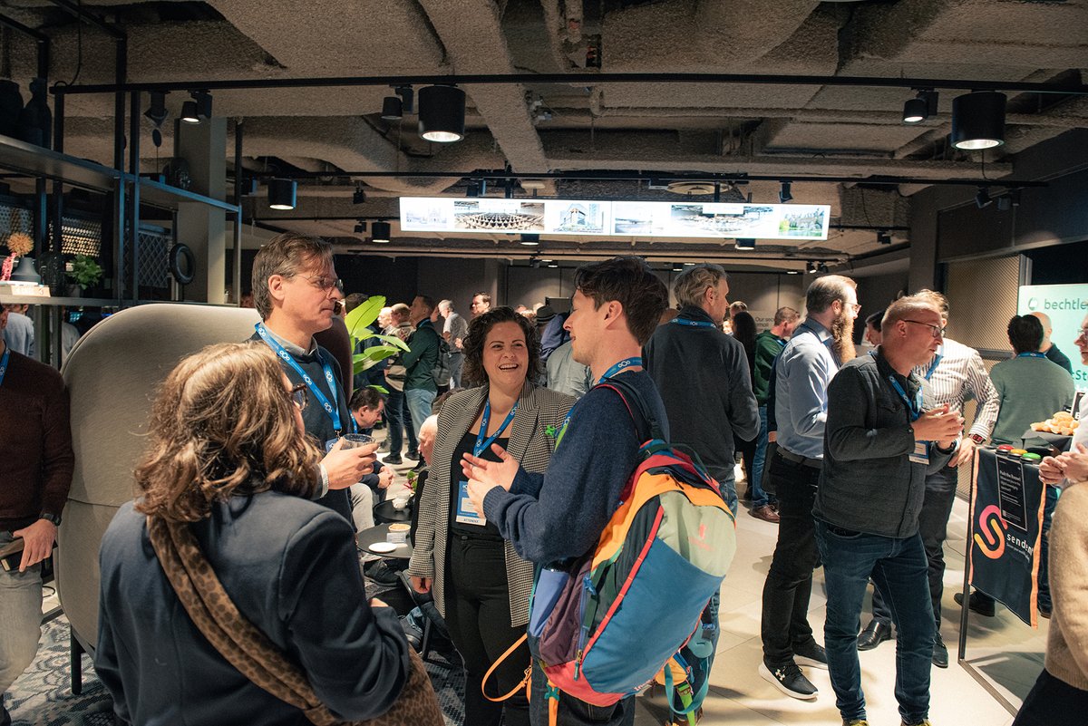 Nextclouders's tweet image. 320 times thank you! 🤩 Your participation made this second edition of #Nextcloud Enterprise Day The Hague a great success.