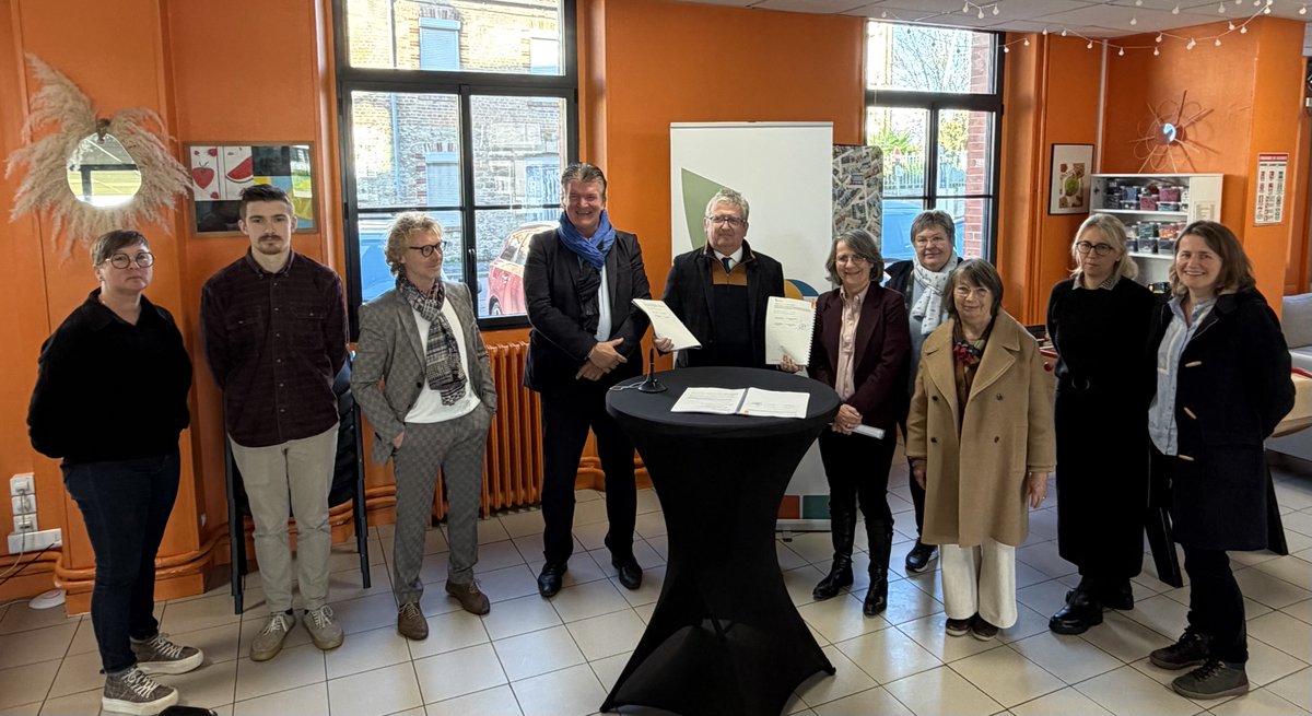 Jeudi 20 novembre, la Caf de la Manche et la Communauté de communes de la Baie du Cotentin se sont engagées à mettre en œuvre les moyens nécessaires pour atteindre leurs objectifs en signant la Convention Territoriale Globale 2025-2029.