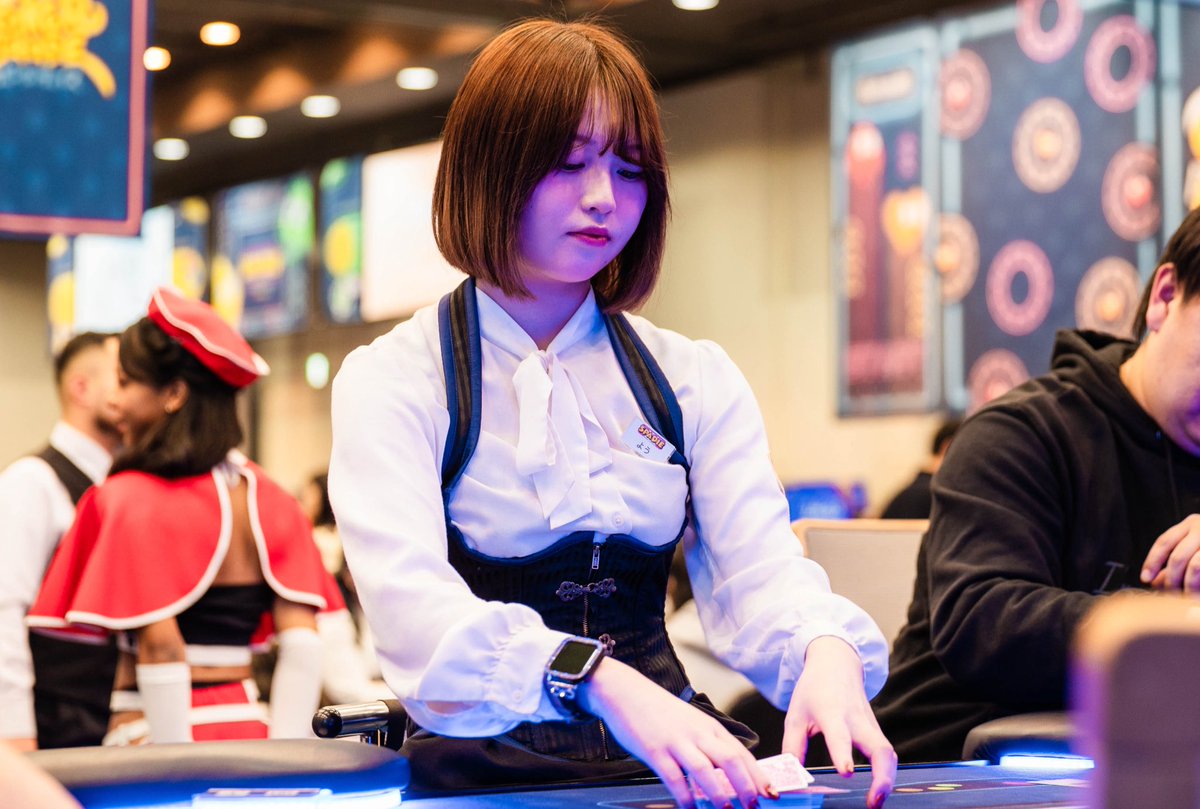 YO_9High's tweet image. 遅くなりましたがSPADIE Season 39thお疲れ様でしたー‼️すりーぴんちゃんとチェキを撮れてうれしーでした💓

#SPADIE
#ここから始まるボク達のポーカーライフ