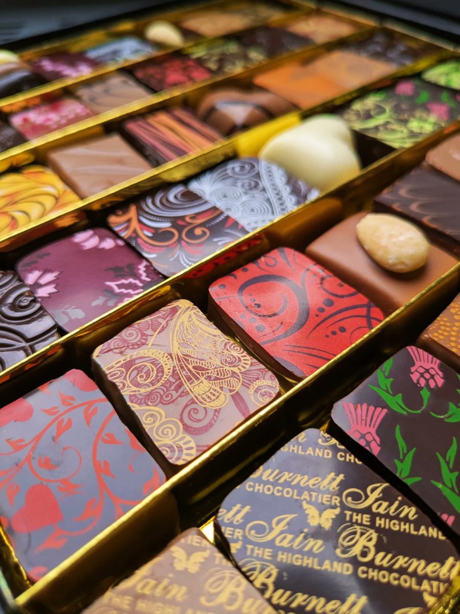 Iain Burnett tweet media