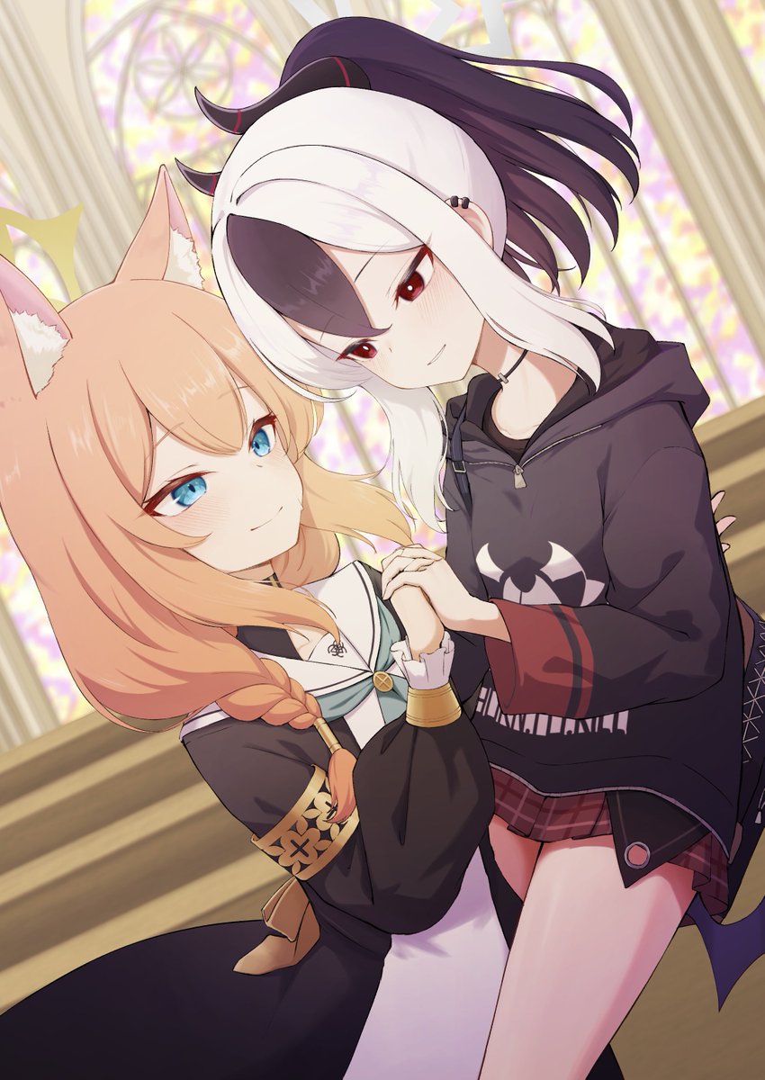 shiroiurushi's tweet image. 新刊の表紙になる予定のカヨコとマリーがいっしょにお祈りする絵