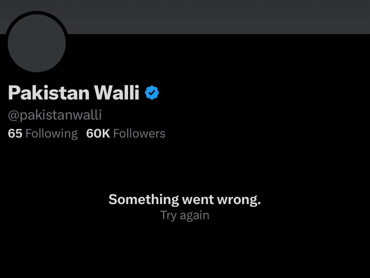 پی ٹی آئی کے انکیڈو ری بورن شعیب قدیر کے بعد  پاکستان والی ڈاکٹر آمنہ خان بھی فرار ہوچکی ہیں ۔ ابھی تو ایم بی بی ایس پشاور مردان اور لاہور کی باتیں ہونا تھیں ۔ عرب امارات سے متعلق بھی لکھنا تھا ۔