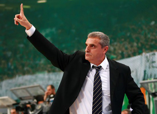 IKB_90's tweet image. Ο Ζελικο Ομπραντοβιτς εαν δεν ειχε γεννηθει ποτε ο Βασιλακοπουλος
#OlympiacosBC #paobc