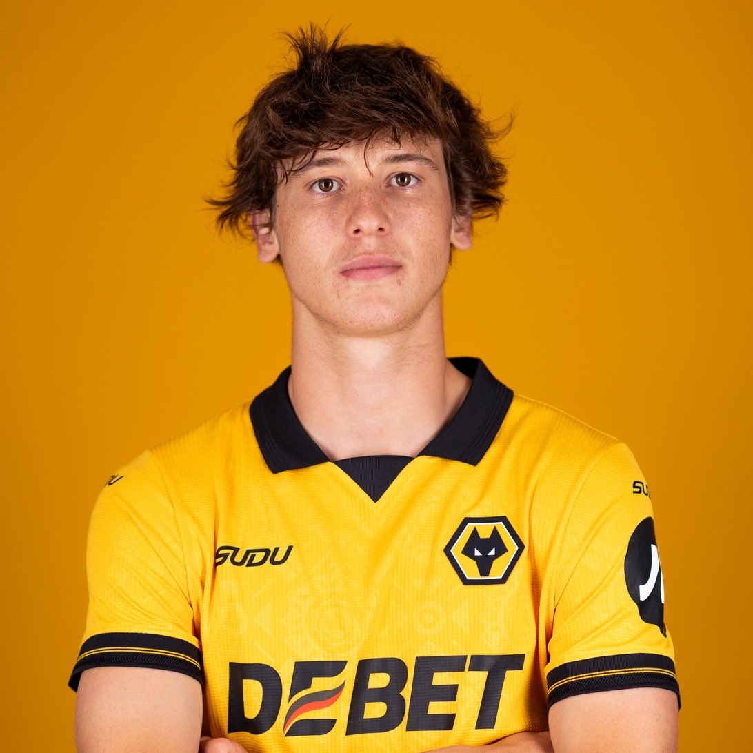 TalkingWolves's tweet image. Reports is Spain are suggesting that Celta Vigo are keeping tabs on Fer López’s situation at #Wolves going into the January window.

The player’s former club are considering a loan move for the 21 year old but it’s not known whether #WWFC would be open to letting López leave so…