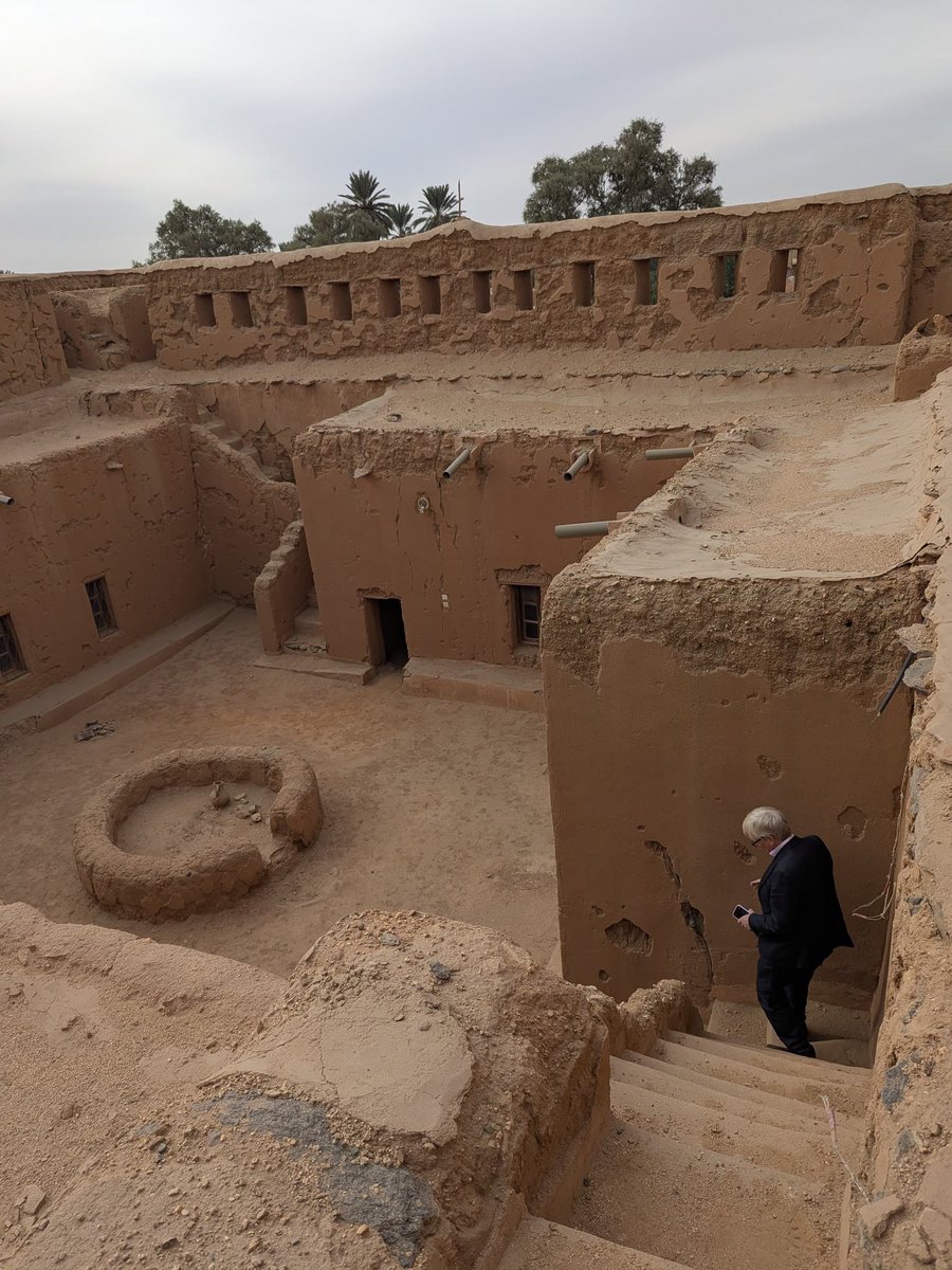 UK in Algeria tweet media