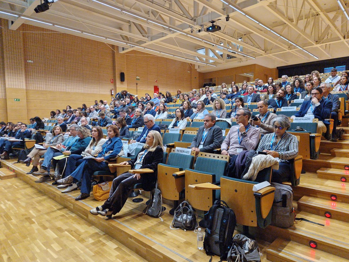 tecopis_oficial's tweet photo. Siguientes mesas de la jornada, con muy buena acogida de público, y participación de los organismos:
@utm_csic @institutograsa @ebdonana @IRNAS_CSIC
@SaludISCIII 
Grupo #CORMES @FECYT_Ciencia @pablodeolavide @unisevilla @CSIC @IGME1849 https://t.co/kM3I1FZN9e