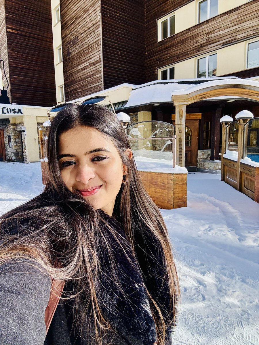 saumya1singh's tweet image. happy winters 🤍