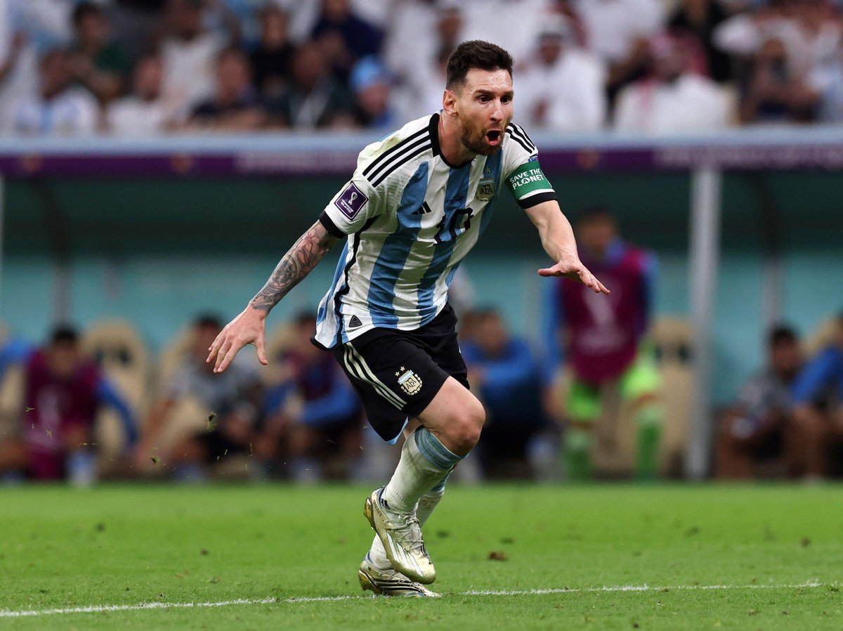 Crackbol10's tweet image. Se cumplen 3 años del gol de Messi con Argentina más importante de su carrera 🤯