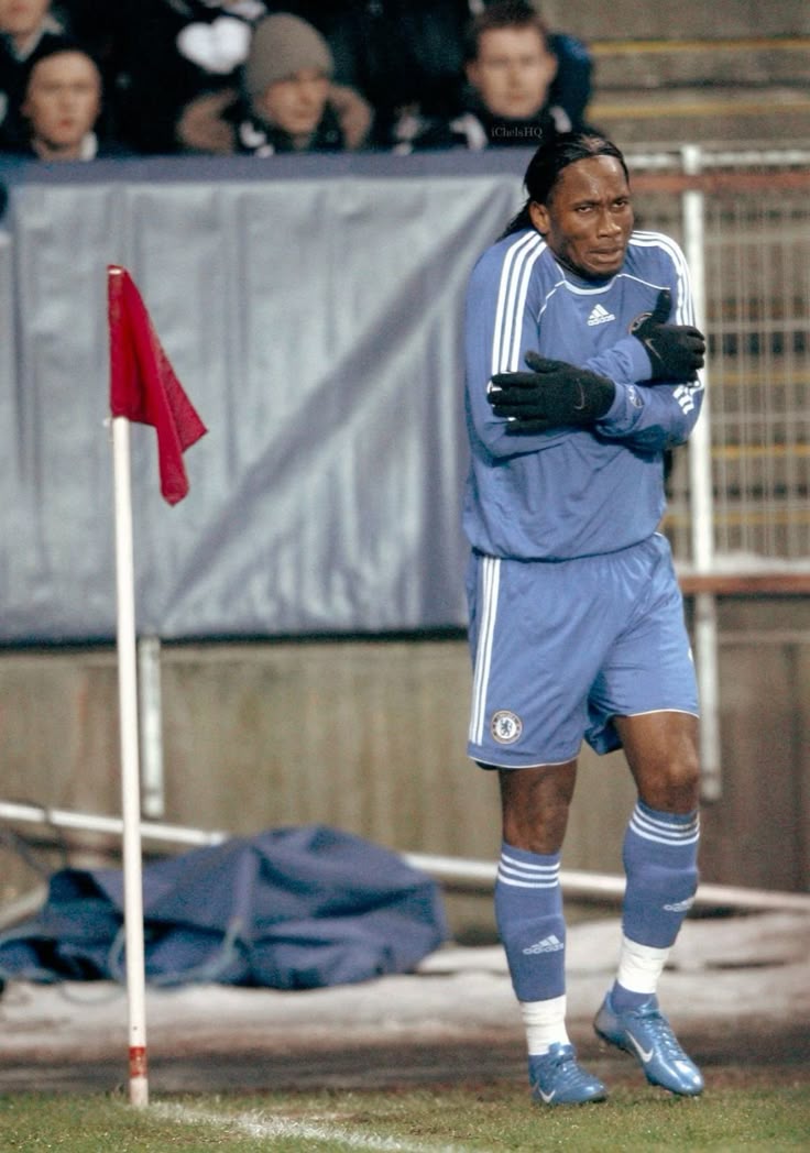 logorang3's tweet image. If Chelsea doesn&apos;t beat Arsenal this weekend then it&apos;s fairs for the title man