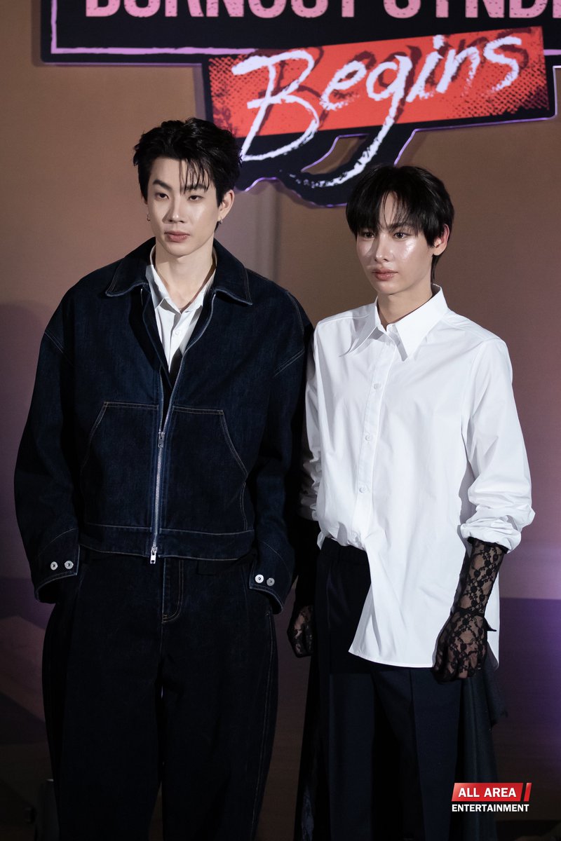 allarea_ent's tweet photo. “ออฟ จุมพล-กัน อรรถพันธ์” งาน "Burnout Syndrome Begins" งานเปิด Episode แรกของ ซีรีส์ Burnout Syndrome ภาวะรักคนหมดไฟ

#BurnoutSyndromeSeriesEP1
#BurnoutSyndromeSeries
#ออฟกัน #offgun
#ออฟจุมพล #กันอรรถพันธ์ https://t.co/gXD3K6PrMP