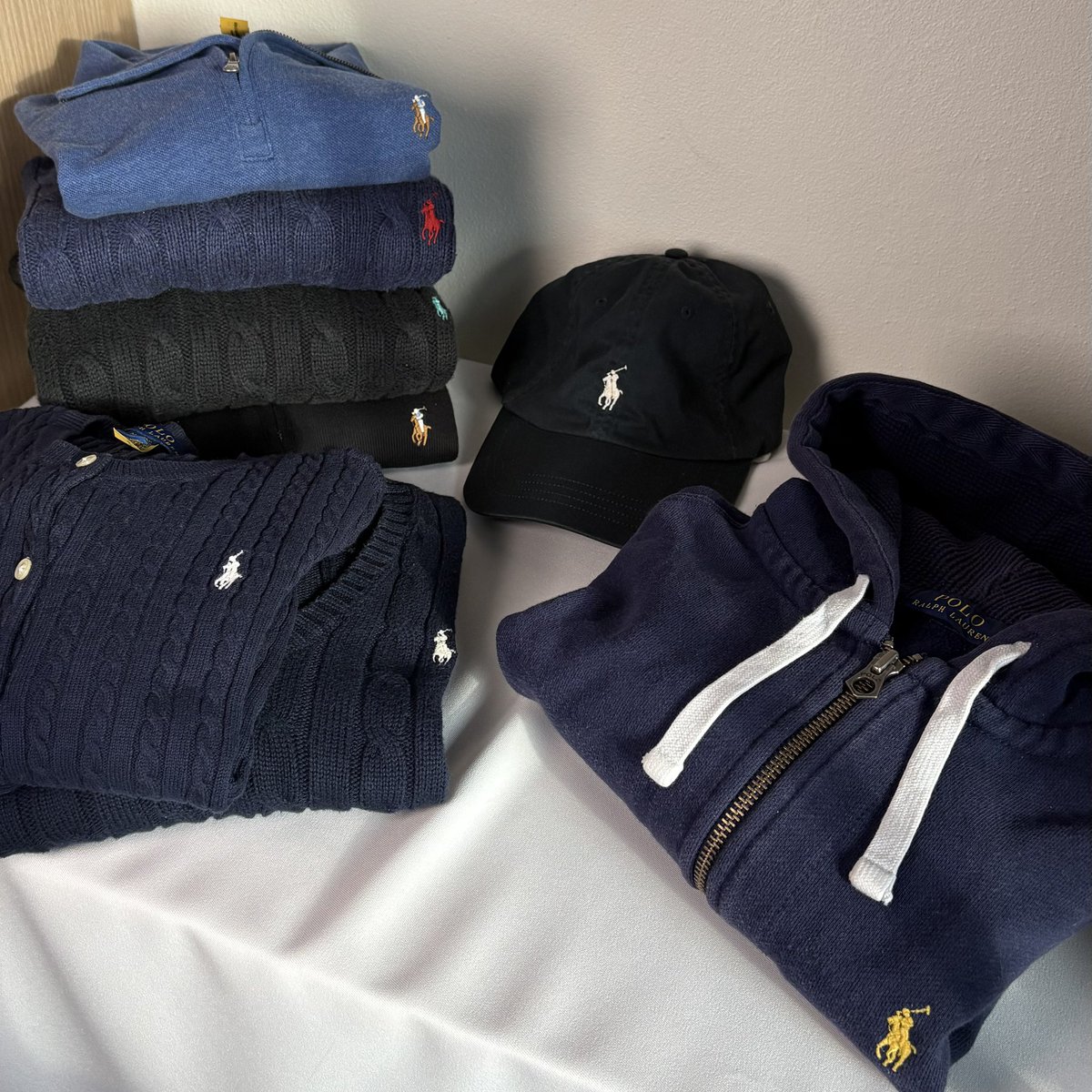 Loolaloop.store tweet media