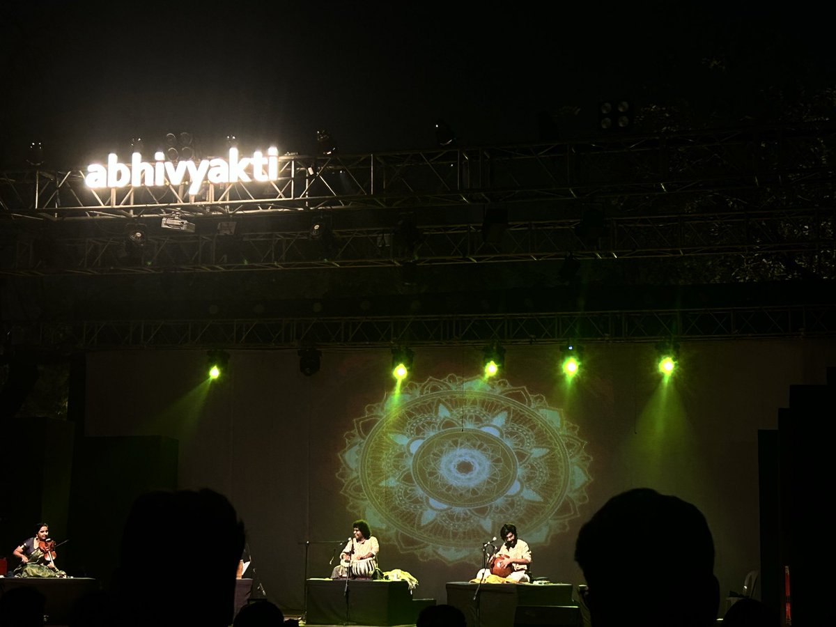 kaywhoareyou's tweet image. Abhivaktiiiiiiii