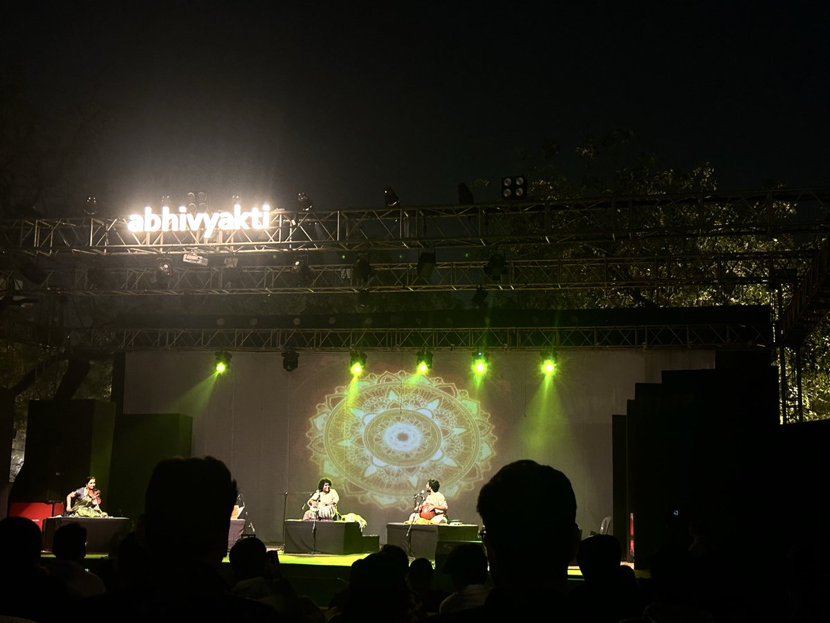 kaywhoareyou's tweet image. Abhivaktiiiiiiii