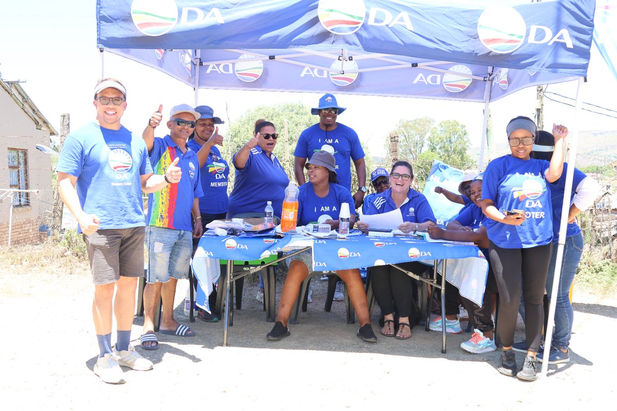 DAEasternCape's tweet image. The DA is ready to make a difference in the Makana Municipality. Make sure to visit your voting station today to vote for our candidate,  Chris Bodla, in the Ward 10 by-election. Voting stations close at 9 pm.

#VoteDA #DAGetsThingsDone