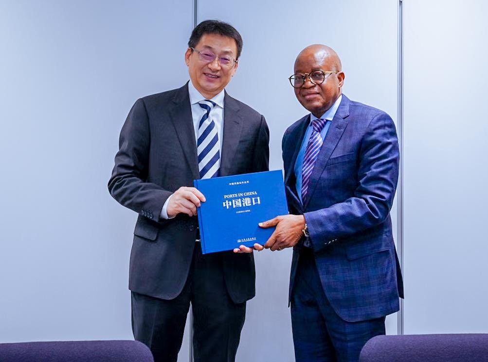 nigerianports's tweet image. Nigeria’s Quest for IMO Category C

As the election for Category C of the IMO approaches, Nigeria’s Minister of Marine and Blue Economy, Dr. @GboyegaOyetola, held a bilateral meeting with China’s Vice Minister of Transport, Mr. Li Yang, in London on Monday.

The Managing Director…