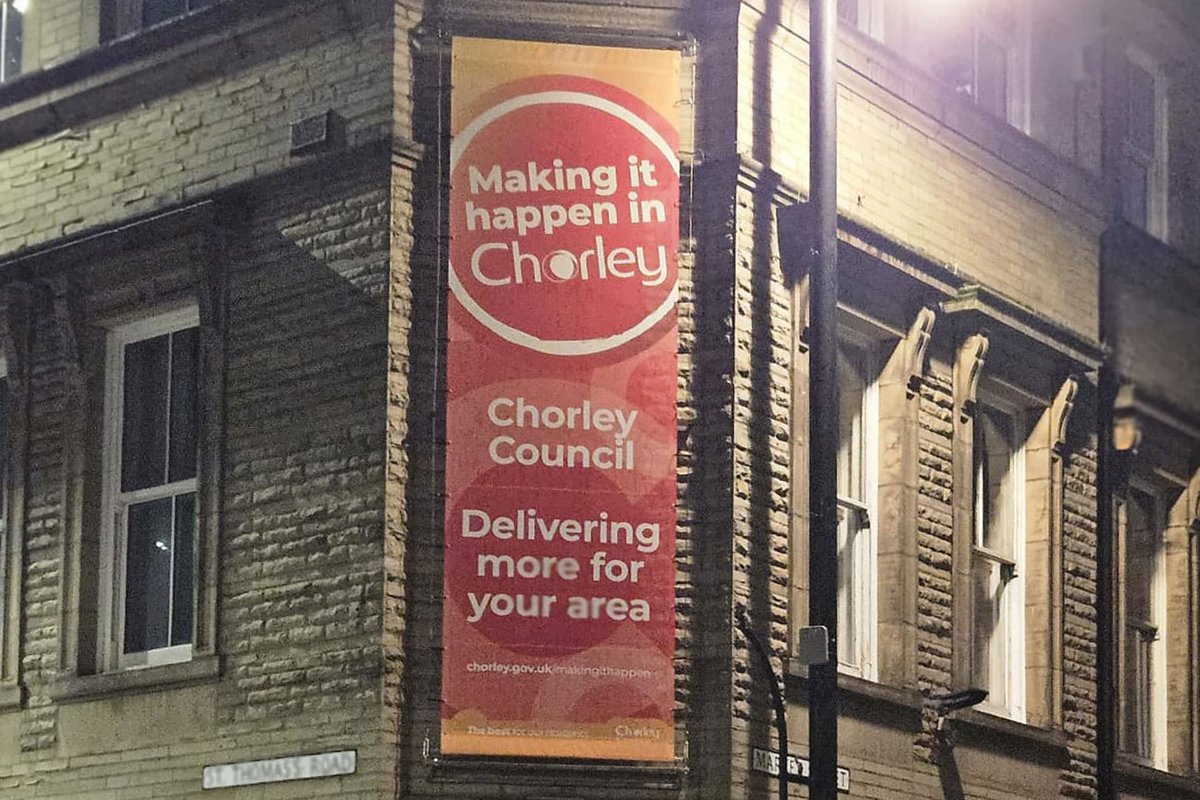 A clean refresh for Chorley Town Hall 🏫

We removed the old banner on the St Thomas’s Road side, installed a new one to match the original spec and completed all work out of hours. The previous banner was stored for future use.

#BannerUpdate #Signage #PoppySigns