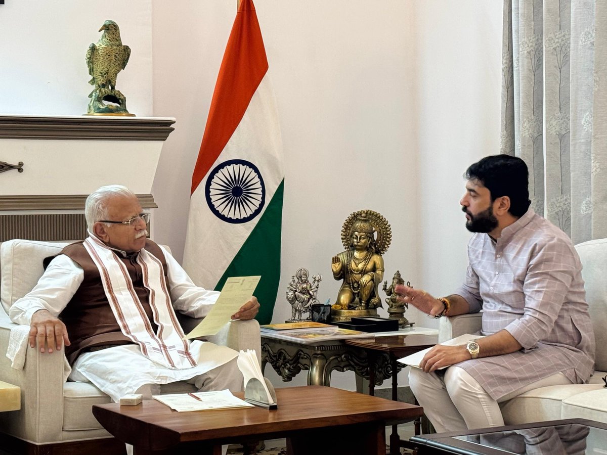 Good News, Punekars !

पुण्यासाठी खराडी-खडकवासला (मार्गिका ४) आणि नळ स्टॉप-वारजे-माणिकबाग (मार्गिका ४अ) मार्गांनी मोदी सरकारची मंजुरी !

पुणे मेट्रो रेल नेटवर्कच्या फेज-२ अंतर्गत लाइन ४ (खडकी–खडकवासला) आणि लाइन ४अ (नळ स्टॉप–वारजे–माणिक बाग) या दोन्ही मार्गांना मंजुरी मिळाली आहे.