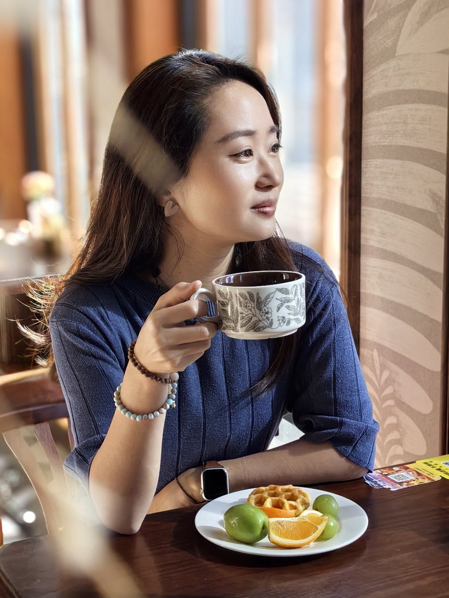 JessicaZ1018's tweet photo. Good morning from China! 🏮
If you could visit anywhere here, which place in China calls to your heart?
#jessicatalks #chineseculture #chinatravel #sports #outdoors https://t.co/38MITkn6rW