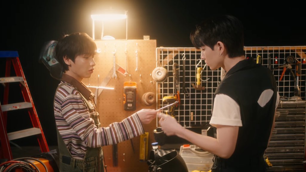 pengraiahh's tweet image. ก่อจิระ = น้ำมันกับไฟ
ภีมจิระ = สีกับพู่กัน

💯💯💯💯💯💯💯💯💯
#BurnoutSyndromeSeriesEP1